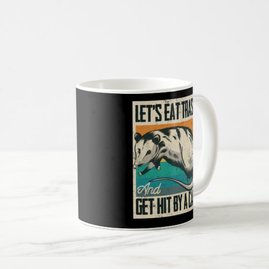 Lasse Mülleimer essen und wird von einem Auto Opos Kaffeetasse (VorderseiteRechts)