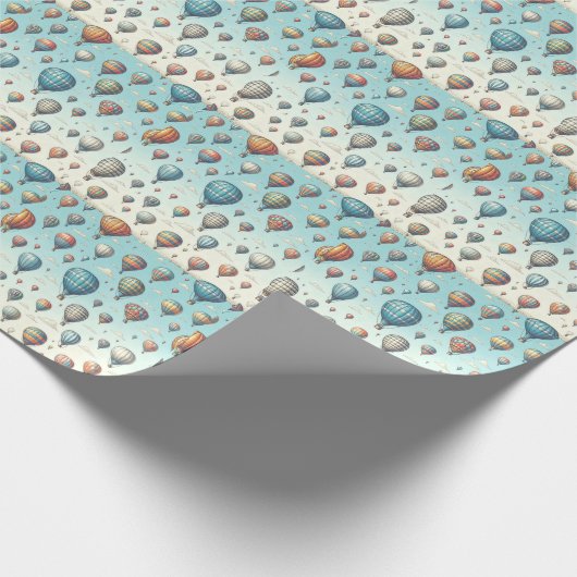 Lasse sie fliegen! Whimsical Hot Air Ballons Geschenkpapier (Ecke)