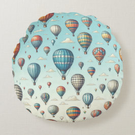 Lasse sie fliegen! Whimsical Hot Air Ballons Rundes Kissen