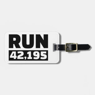 Lassen Sie 42 Kilometer Marathon laufen Gepäckanhänger