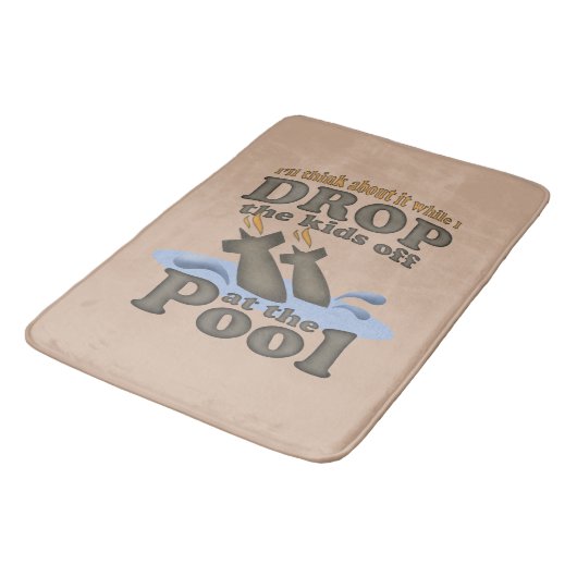 Lassen Sie die Kinder weg am Pool fallen Badematte (Schrägansicht)