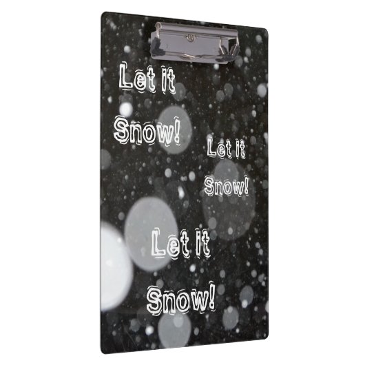 Lassen Sie es auf einem schneebedeckten Hintergrun Klemmbrett (Rechts)