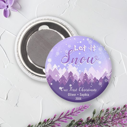 Lassen Sie es Lila Schneewald frohe Weihnachten. Magnet