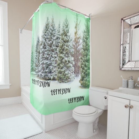 Lassen Sie es schneebedeckte Bäume grün glühen Win Duschvorhang (Beispiel)