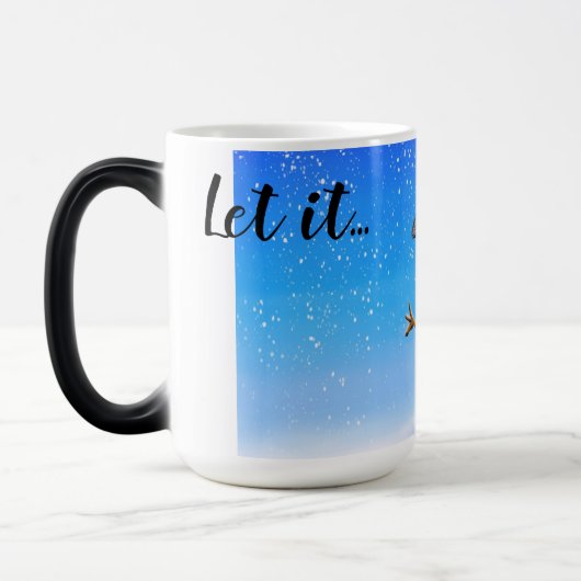 Lassen Sie es schneebedeckten Schneemann schneien Verwandlungstasse (Links)