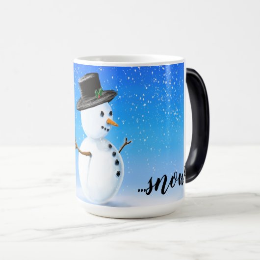 Lassen Sie es schneebedeckten Schneemann schneien Verwandlungstasse (VorderseiteRechts)