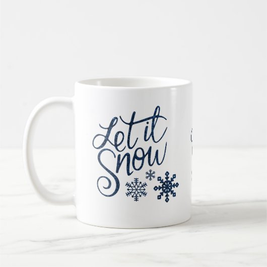 Lassen Sie es Winter-Glitzer blauer Skript Kaffeetasse (Links)