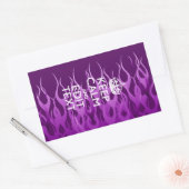 Lassen Sie Ihren Text auf Lila Racing Flames Ruhe Rechteckiger Aufkleber (Umschlag)