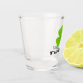 Lassen Sie uns ein schamrockenes grünes Kleeblatt  Schnapsglas (Links)