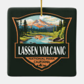 Lassen-Volcanic National Park Illustration Travel Keramikornament (Rückseite)