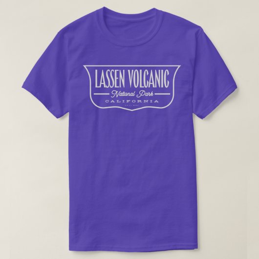 Lassen Volcanic National Park Shield Tan T-Shirt (Design vorne)