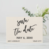 Lässige Handschrift Cream Wedding Typografy Save The Date (Stehend Vorderseite)