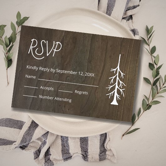 Lässige Hochzeit mit Pine Tree Rustic Wood RSVP Karte