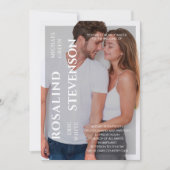 Lässige Minimalistische Schwarz-weiße Foto Hochzei Einladung (Vorderseite)