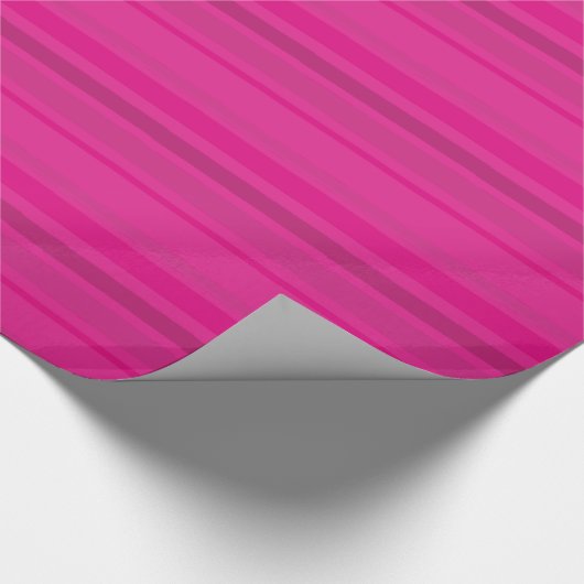 Lässige, rosa Streifen Geschenkpapier (Ecke)