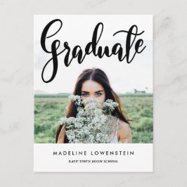 Lässige Typografie Graduate Foto Einladungspostkarte