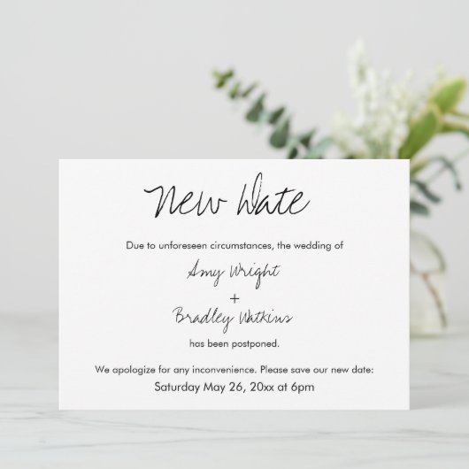 lässige vertagte Hochzeitsankündigung "Neues Datum Einladung (Stehend Vorderseite)