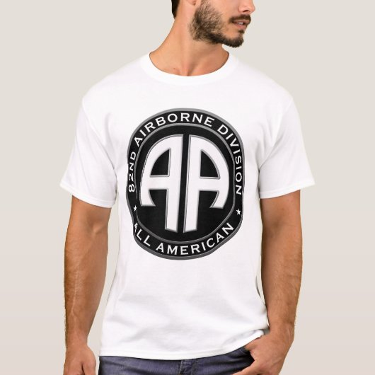 lässiger Patch der 82. Im Flugzeug Division T-Shirt (Vorderseite)