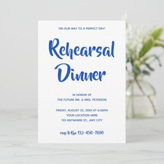 Lässiges Blue Script | Probe Dinner Einladung (Stehend Vorderseite)