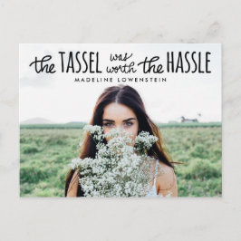 Lässiges Einfaches Niedliches Typografie Graduate  Einladungspostkarte