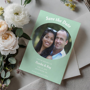 Lässiges elegantes grünes Oval-Foto Save the Date Einladung