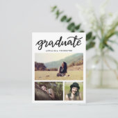 Lässiges Graduiertenskript Drei Foto Einladungspostkarte (Stehend Vorderseite)