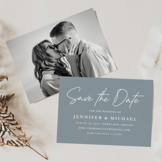 Lässiges Script Dusty Blue Foto Save The Date