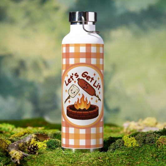 Lass's Get Lit Firepit - Niedlicher Marshmallow & Trinkflasche (Außenbereich (gedreht))