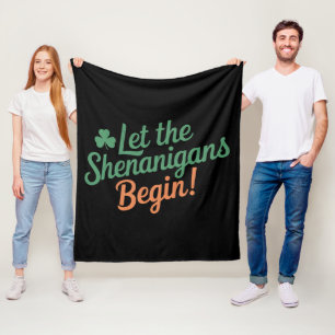 Lasst den Schabernack beginnen Lustig Irish St Pat Fleecedecke