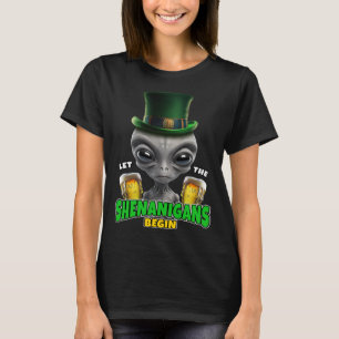Lasst die Schelmereien beginnen  Alien St. Patrick T-Shirt