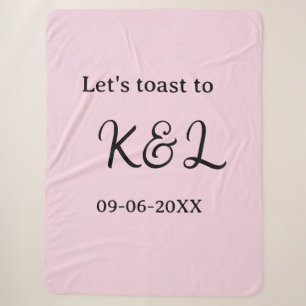 Lasst uns auf den Verlobungsnamen Buchstabe rosa a Sherpadecke