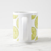 Lasst uns darüber reden | Limones Muster Jumbo-Tasse (Rückseite)