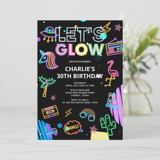 Lasst uns den Jahrtausend-Retro-Neon Pink zum Gebu Einladung (Stehend Vorderseite)