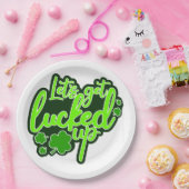 Lasst uns den lustigen St. Patrick's Day ausklinge Pappteller (Party)