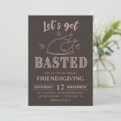 Lasst uns eine lustige Friendsgiving-Einladung bek Einladung (Stehend Vorderseite)