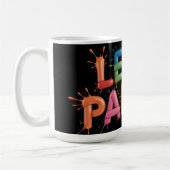 Lasst uns feiern! Farbspritzer-Grafik: Bunte 3D-El Kaffeetasse (Links)