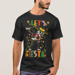 Lasst uns Fiesta Dabbing Skeleton Mariachi Sombrer T-Shirt