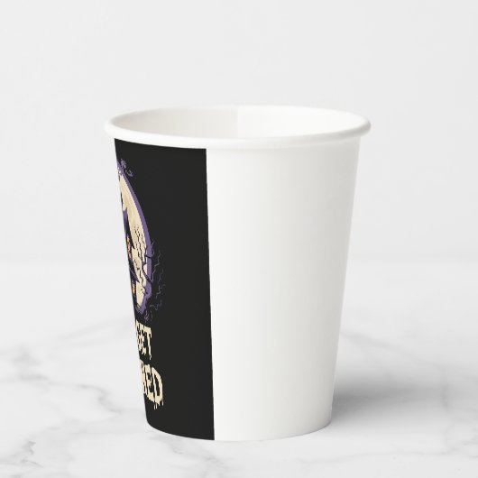 Lasst uns Halloween zerschlagen. Pappbecher (Links)