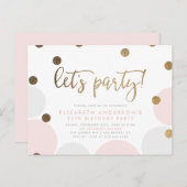 Lasst uns Party machen! | Rosa Blasen Gold Script Einladungspostkarte (Vorne/Hinten)
