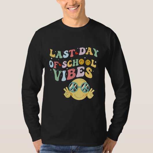 last day of summer vibes, groovy summer, funny tea T-Shirt (Vorderseite)