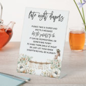 Late night diapers sockelschild (In Situ)