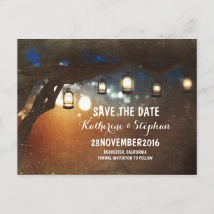 Laternen leuchten Baum rustikal Save the Date Post Ankündigungspostkarte