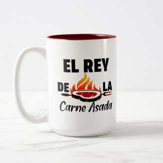 Latino Vater El Rey de la Carne Asada Zweifarbige Tasse