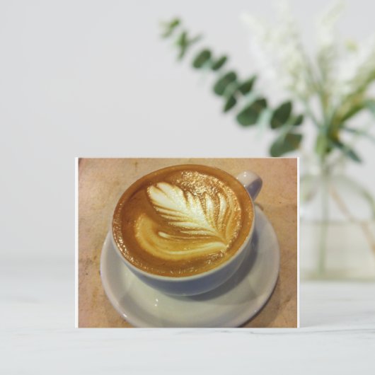 Latte Art Postkarte (Stehend Vorderseite)