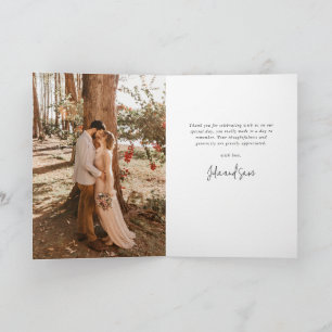 Latte/Beige Elegante Schrift Hochzeitsfoto+Nachric Dankeskarte