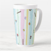 Latte Mug – Sports & Stripes Pastel Racing Design Milchtasse (Rechte Ecke)