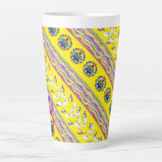 Latte Tasse aus Blumenstreifen (Vorderseite)