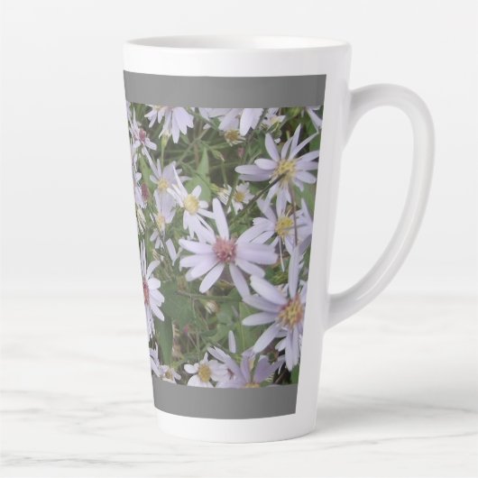 Latte Tasse Blasser lila Wildblume (Rechts)