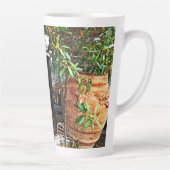 Latte Tasse im Freien (Rechts)