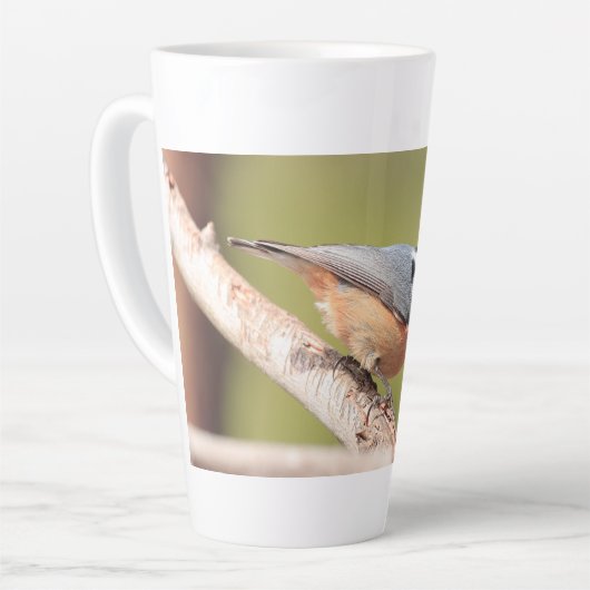 Latte Tasse mit roter Brustnarben (Linke Ecke)